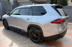 Toyota Grand Highlander 2025 Gray