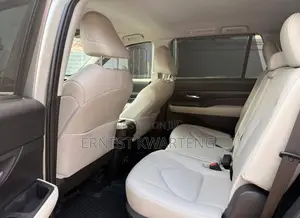 Toyota Grand Highlander 2025 Gray