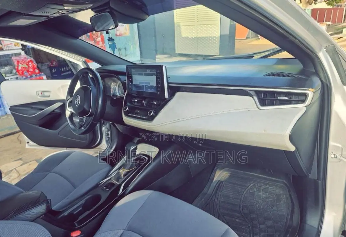 Toyota Corolla XSE 2020 Gray