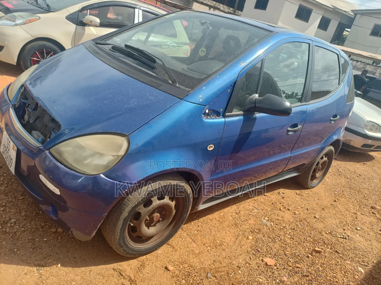 Mercedes-Benz 1420 2002 Blue