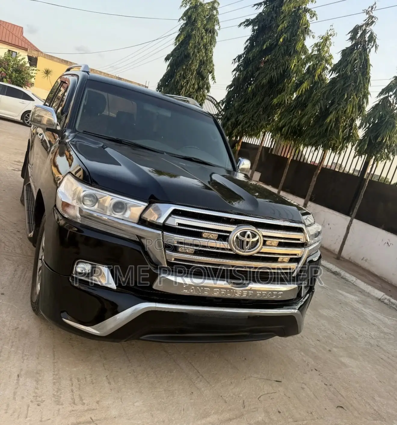 Toyota Land Cruiser 2010 Black