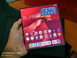 New Huawei Mate XT Ultimate Design 512 GB Pink