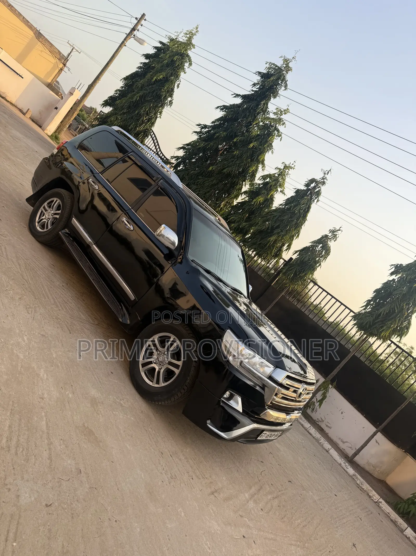 Toyota Land Cruiser 2010 Black