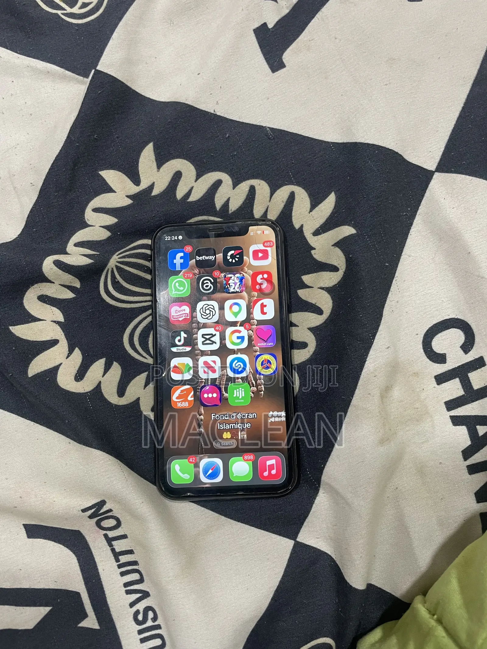 Apple iPhone 11 64 GB Black