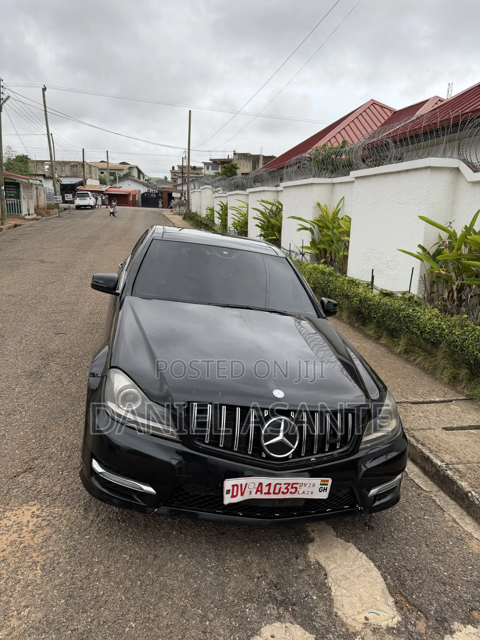 Mercedes-Benz C300 2013 Black