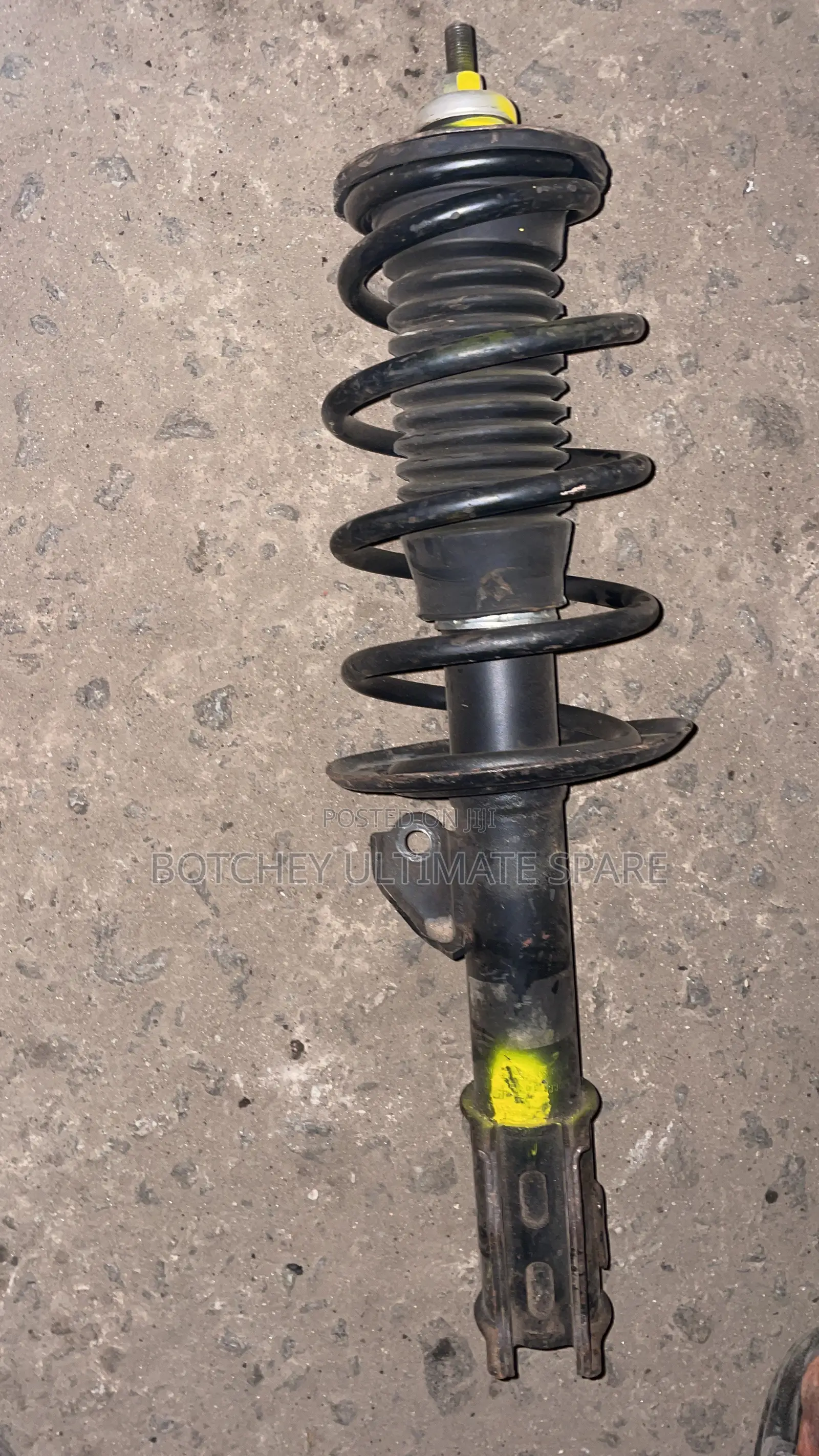 Toyota Yaris Front and Back Shocks and Others Kinds of Toyota Parts