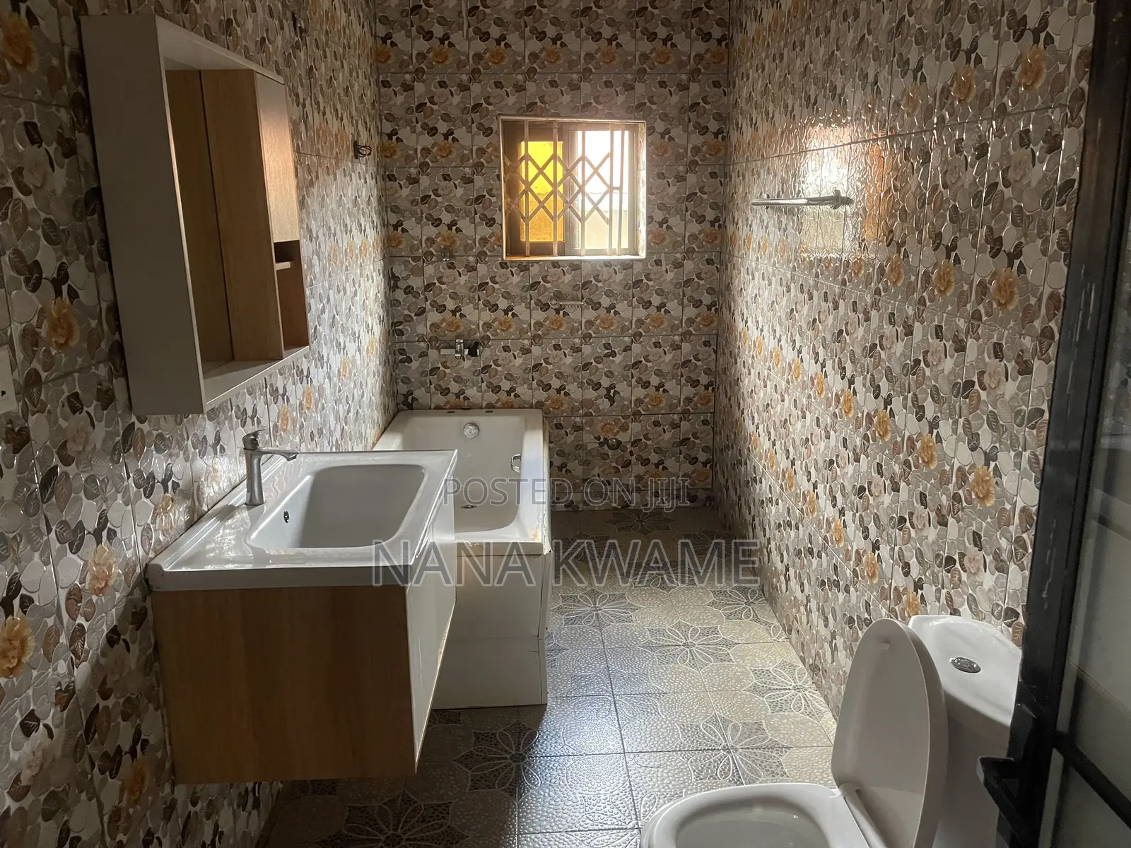 Furnished 4bdrm House in Richmoni Estate, Kumasi Metropolitan for rent
