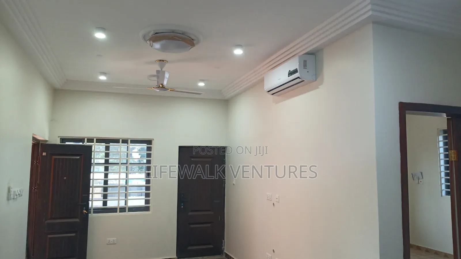 2bdrm Apartment in Taxi Rank, Doku for rent
