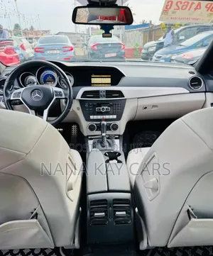 Mercedes-Benz C250 2014 Silver