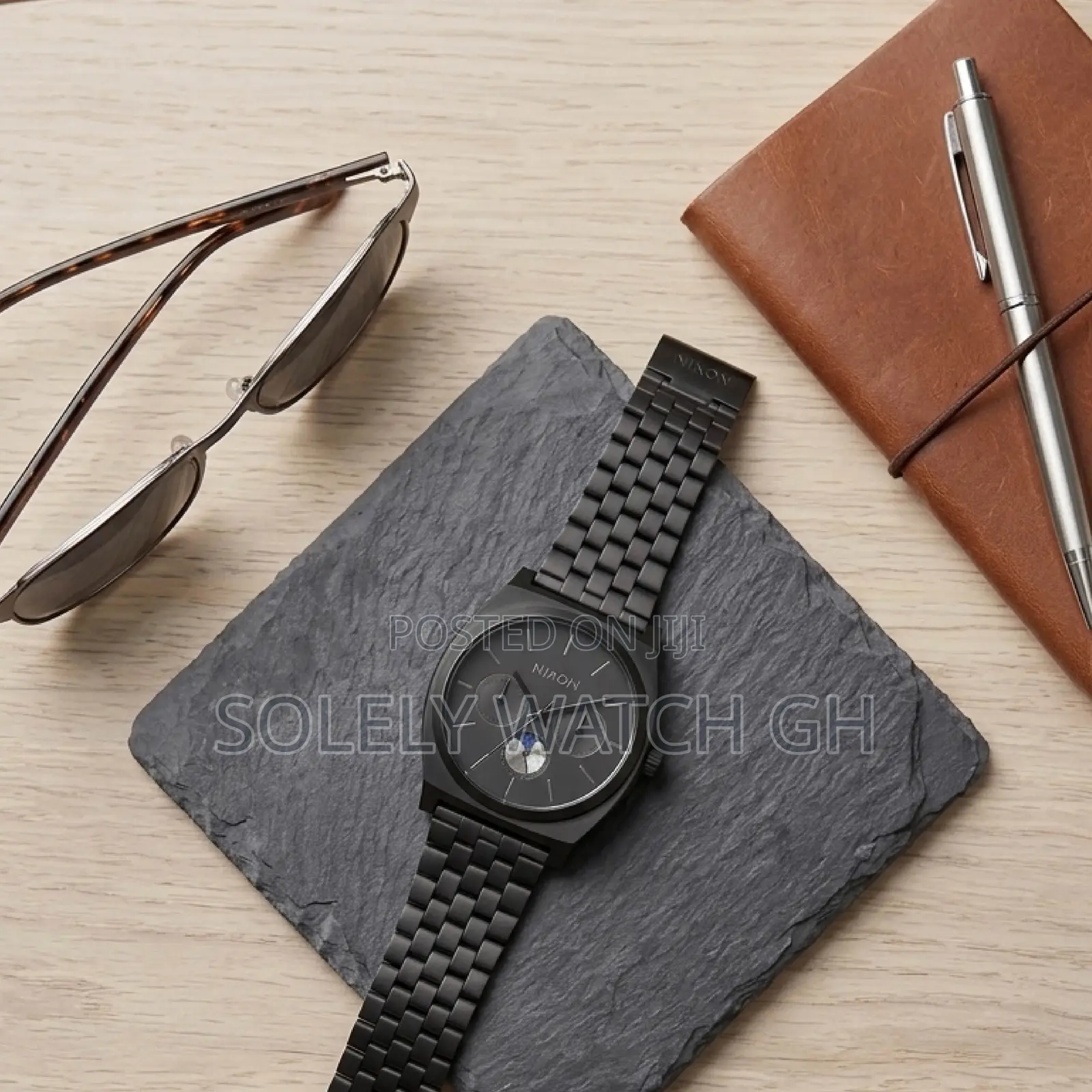 Nixon Time Teller Classy Analog – Black