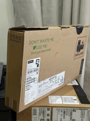 New Laptop Lenovo Yoga 700 8GB SSD 128GB