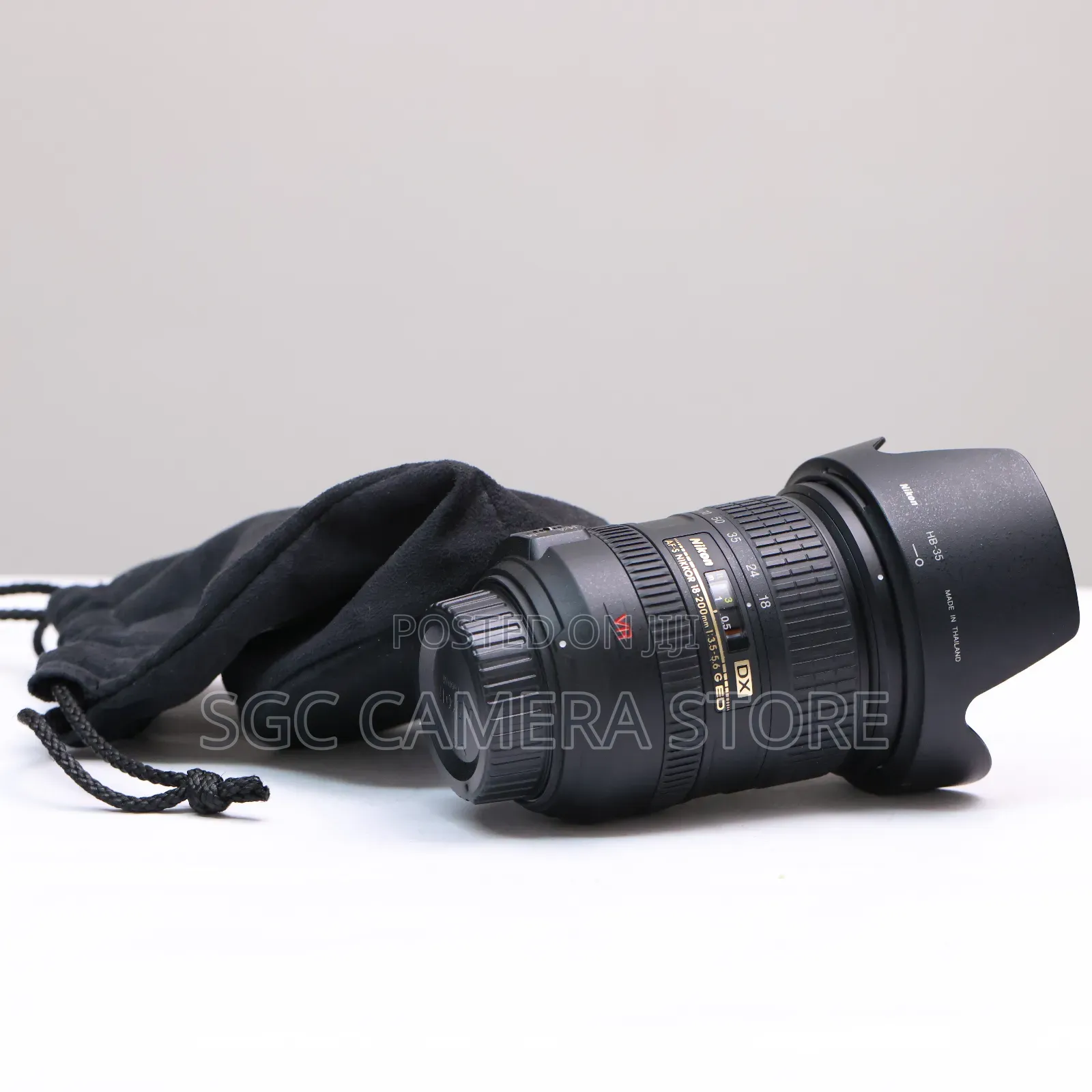 Nikon Af-S 18-200 F3.5-5.6 Vr Dx Lens // Like New // 8-Months Waranty