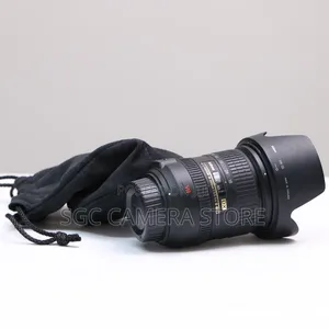 Nikon Af-S 18-200 F3.5-5.6 Vr Dx Lens // Like New // 8-Months Waranty