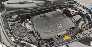 Mercedes-Benz C250 2015 Black