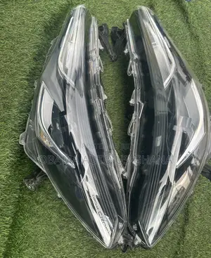 Toyota Corolla Cross Headlight 2022 2023 2024 2025