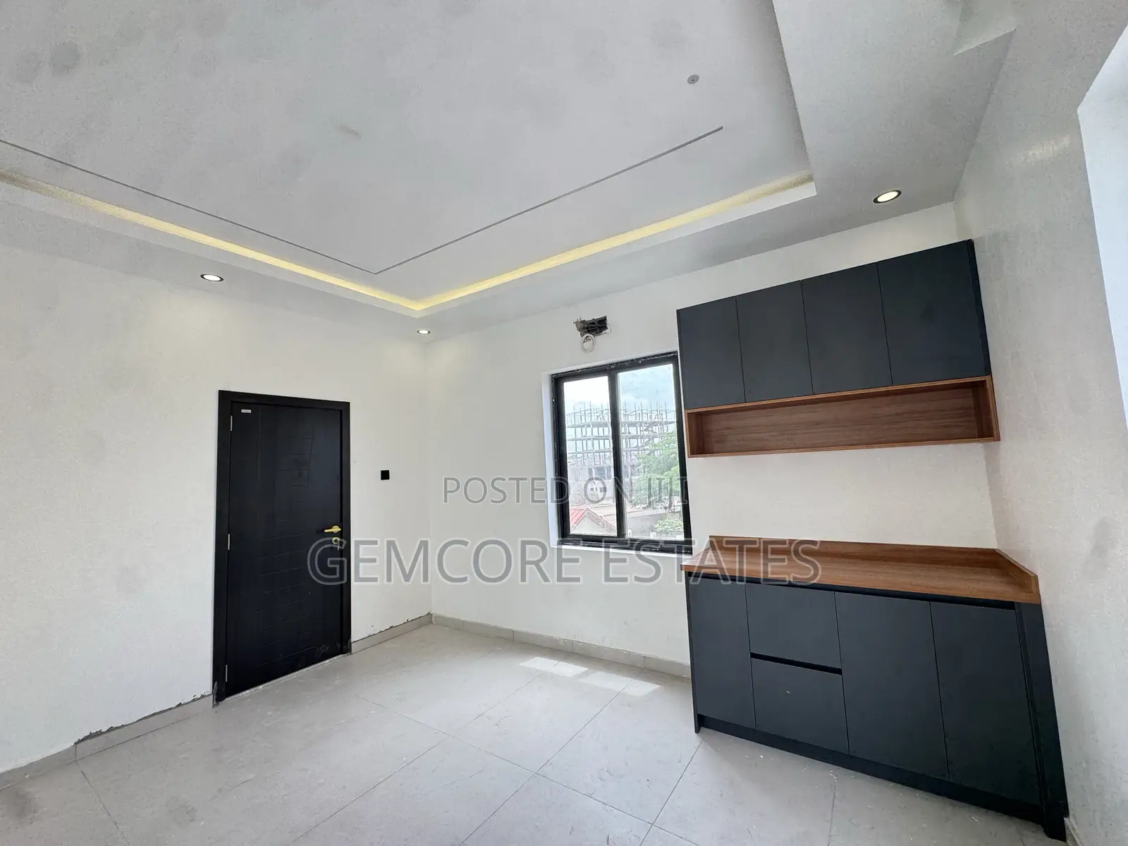 5bdrm House in East Legon Hills for sale