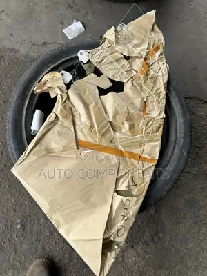 Honda Accord 2018 - 2020 Front Right Door Glass