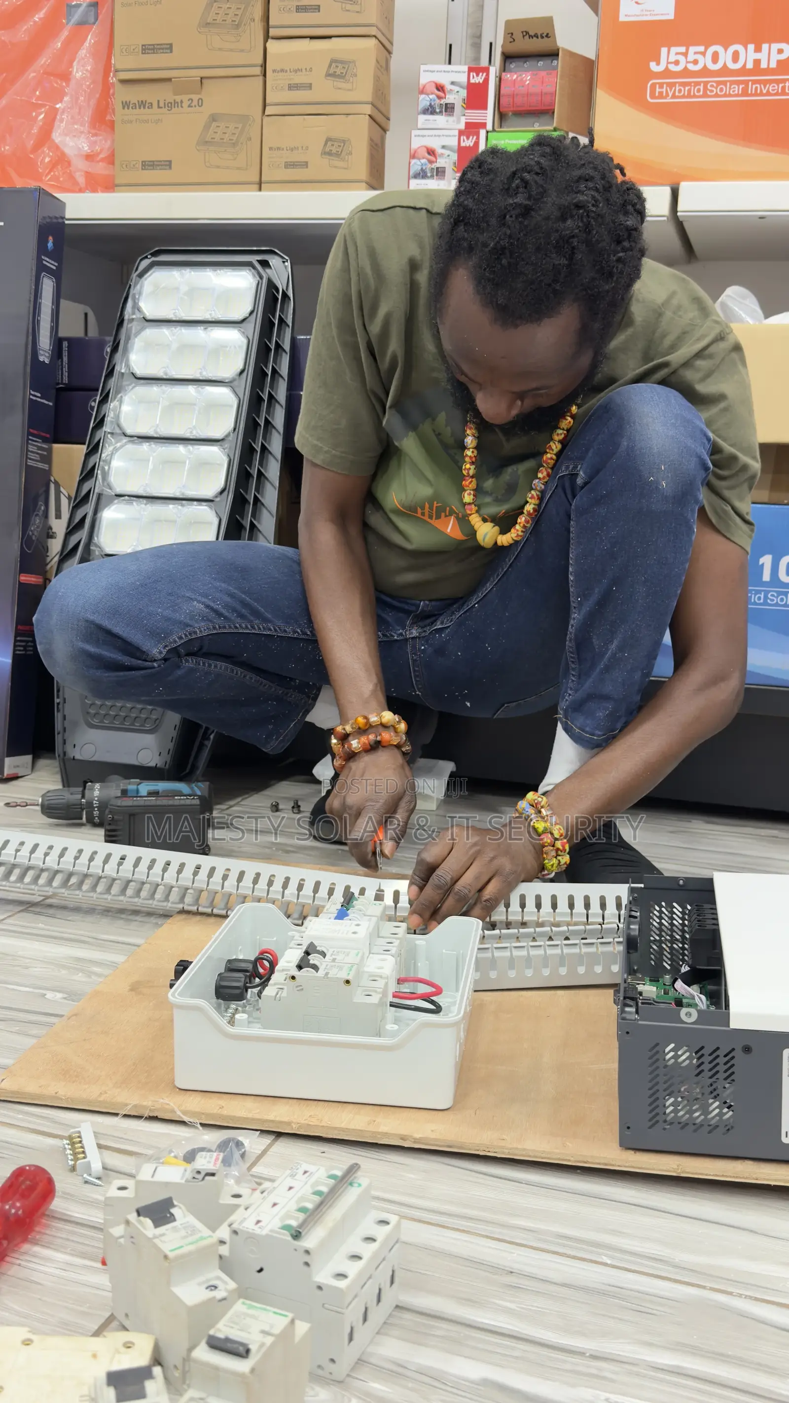 It Technicians and Solar Technicians Are Needed