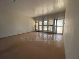 3bdrm House in Spintex, Baatsona Total for rent