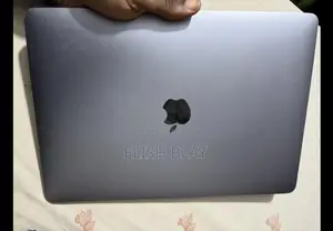 Laptop Apple MacBook Pro 2019 8GB Intel HDD 128GB