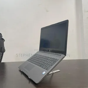 Laptop HP 250 G7 8GB Intel Core i5 SSD 256GB