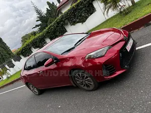 Toyota Corolla 2018 Red