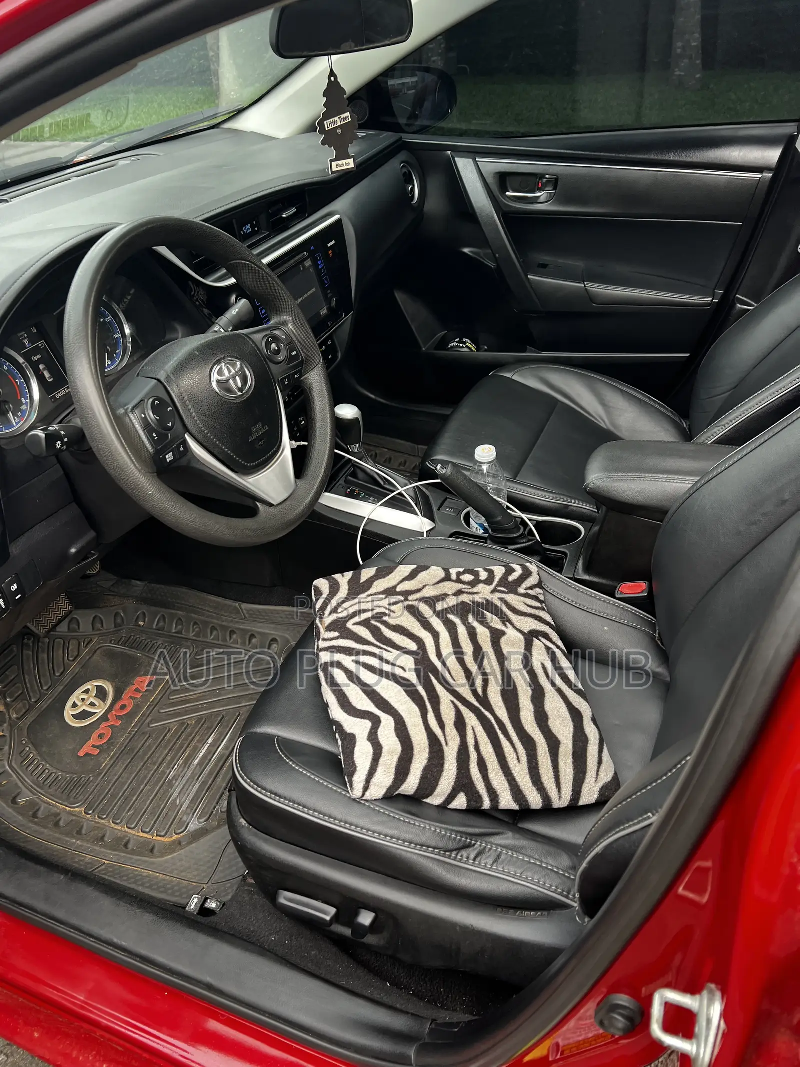 Toyota Corolla 2018 Red