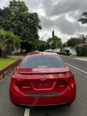 Toyota Corolla 2018 Red