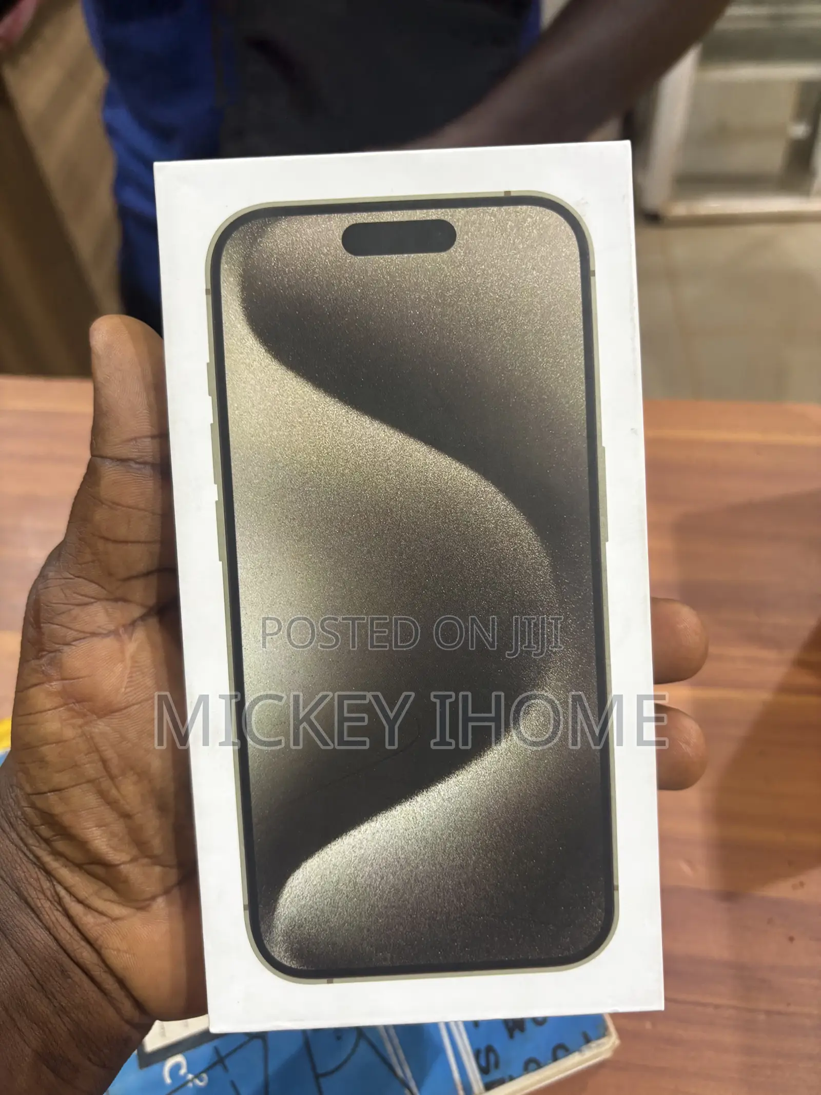 New Apple iPhone 15 Pro Max 256 GB Silver