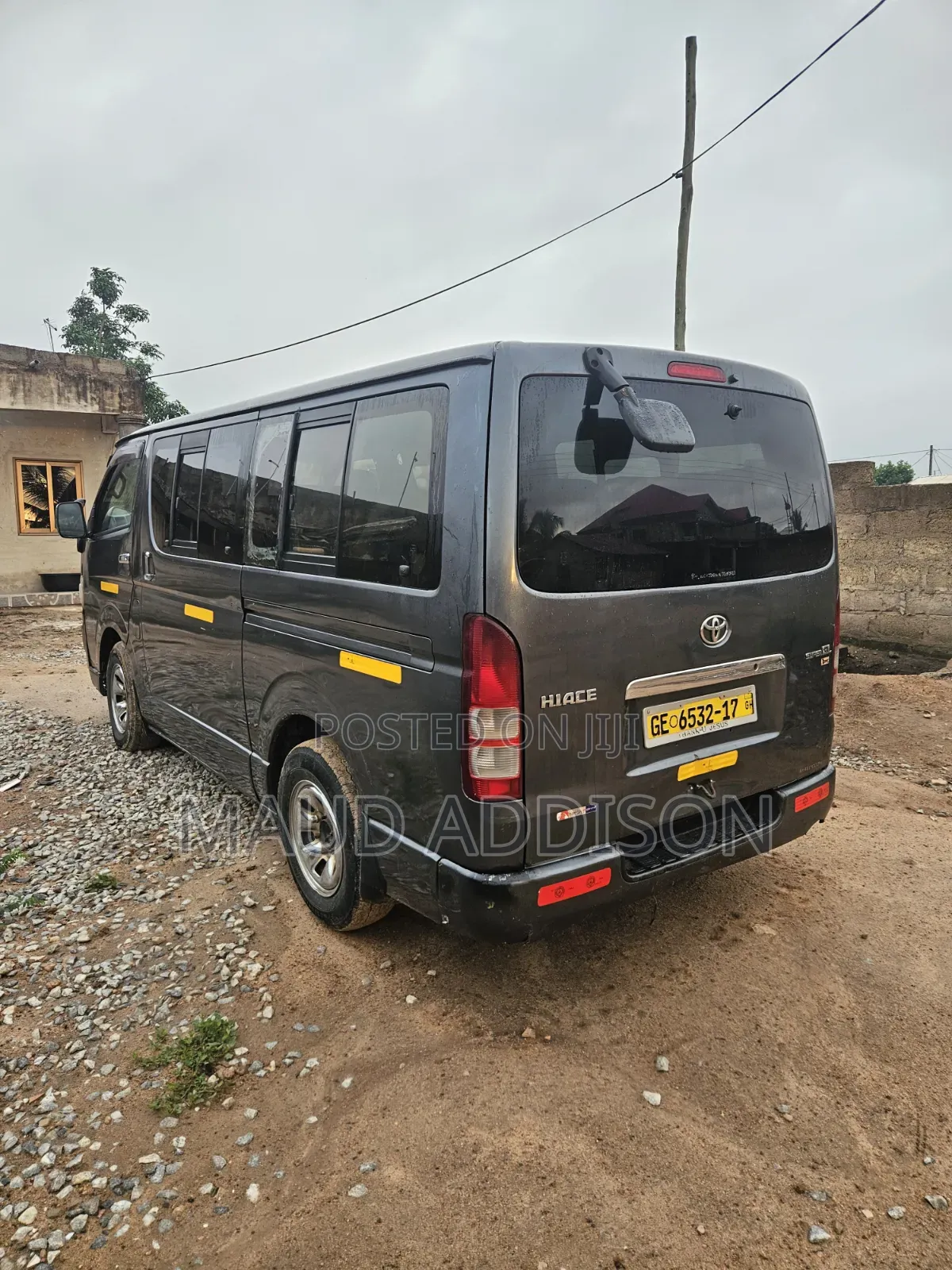 Toyota HiAce 2010 Black