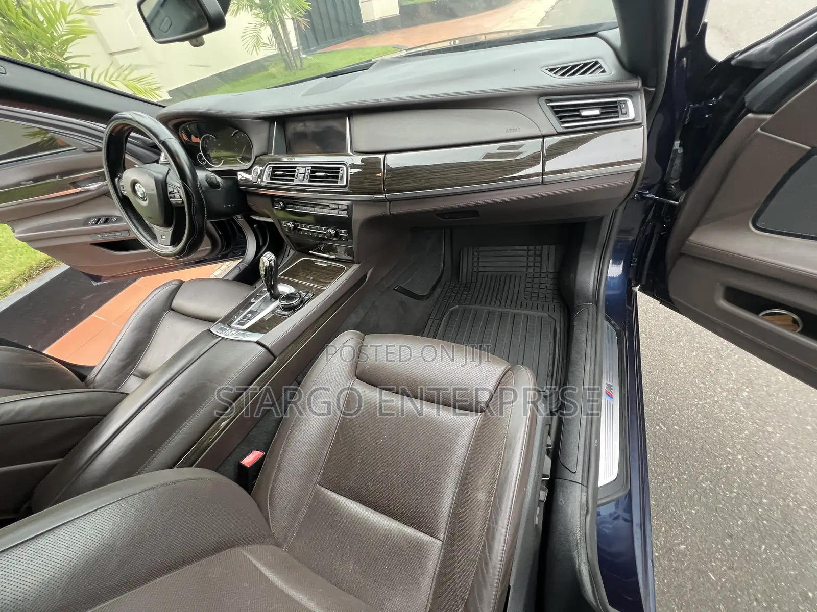 BMW 7 Series 750Li 4dr Sedan (4.4L 8cyl Turbo 8A) 2015 Blue