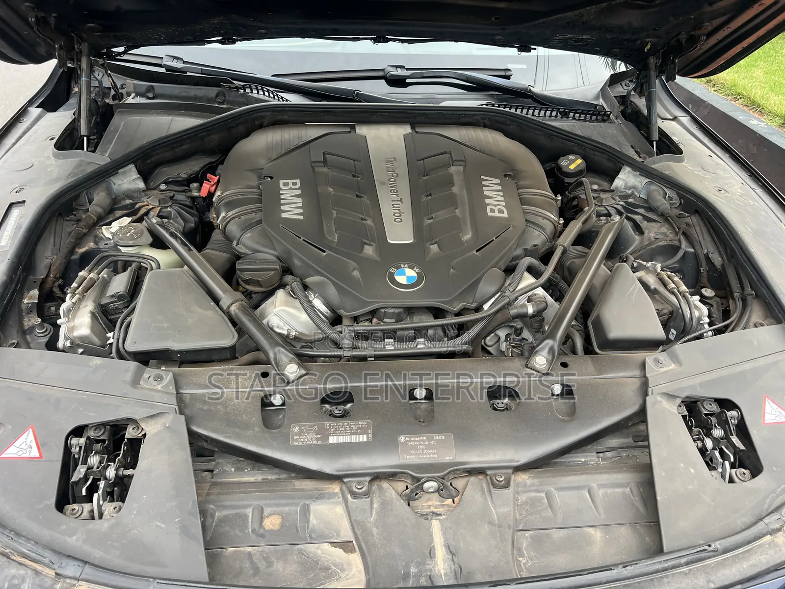 BMW 7 Series 750Li 4dr Sedan (4.4L 8cyl Turbo 8A) 2015 Blue