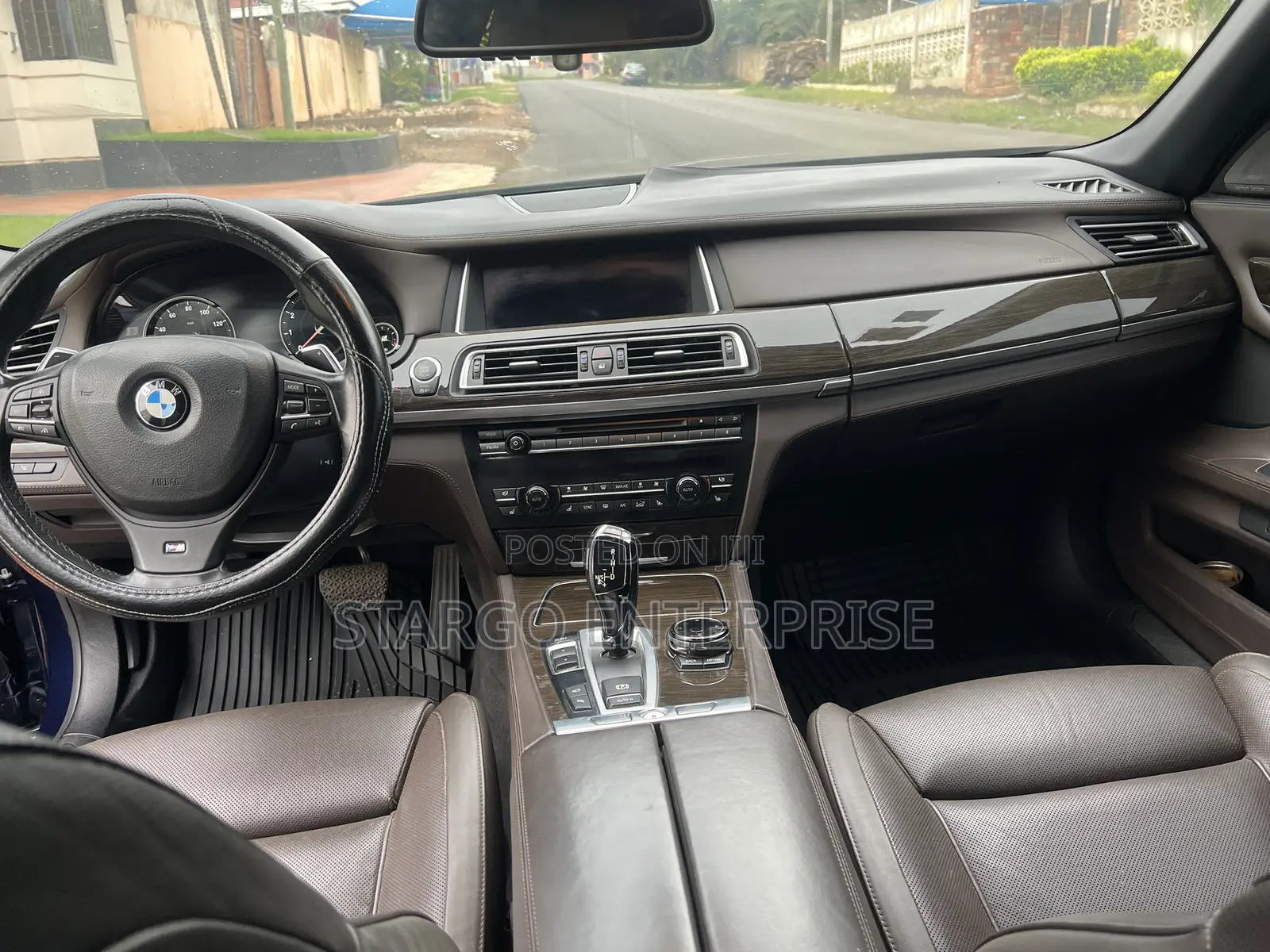 BMW 7 Series 750Li 4dr Sedan (4.4L 8cyl Turbo 8A) 2015 Blue