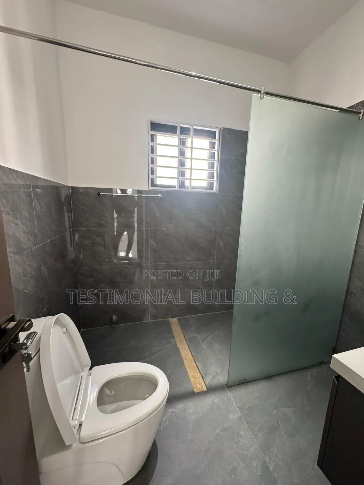 3bdrm House in Testimonial Building, East Legon for rent