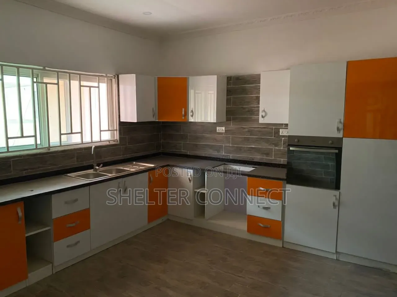 2bdrm House in Amrahia for rent