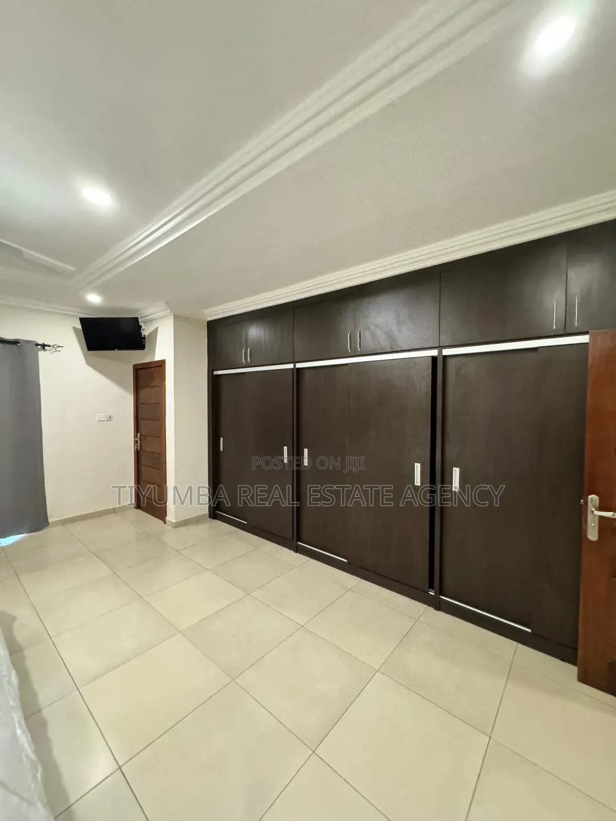 Furnished 3bdrm House in Eco-Bank Tiyumba, Antis for rent