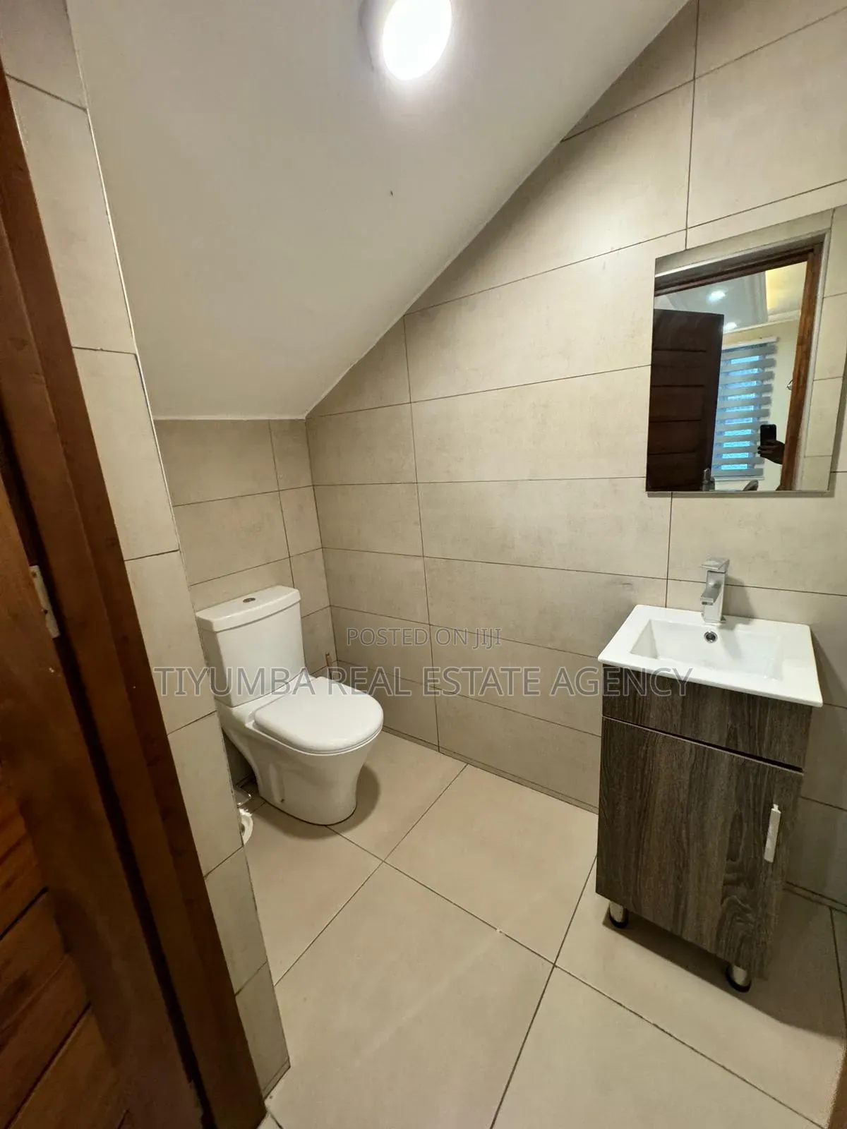 Furnished 3bdrm House in Eco-Bank Tiyumba, Antis for rent