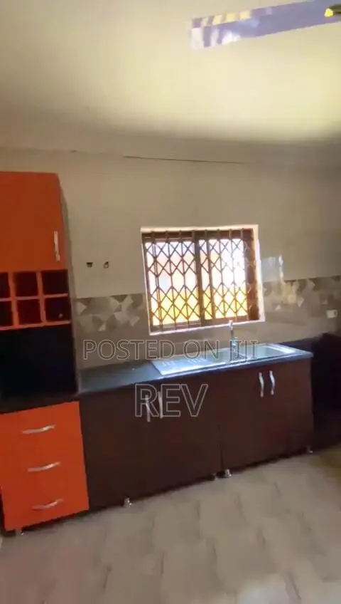 3bdrm House in Accra Metropolitan for sale