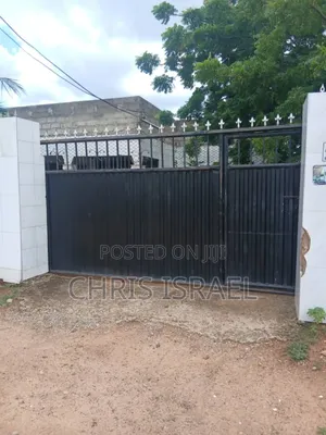 1bdrm Bedsitter in Oyibi Benarpat, Police Station for rent