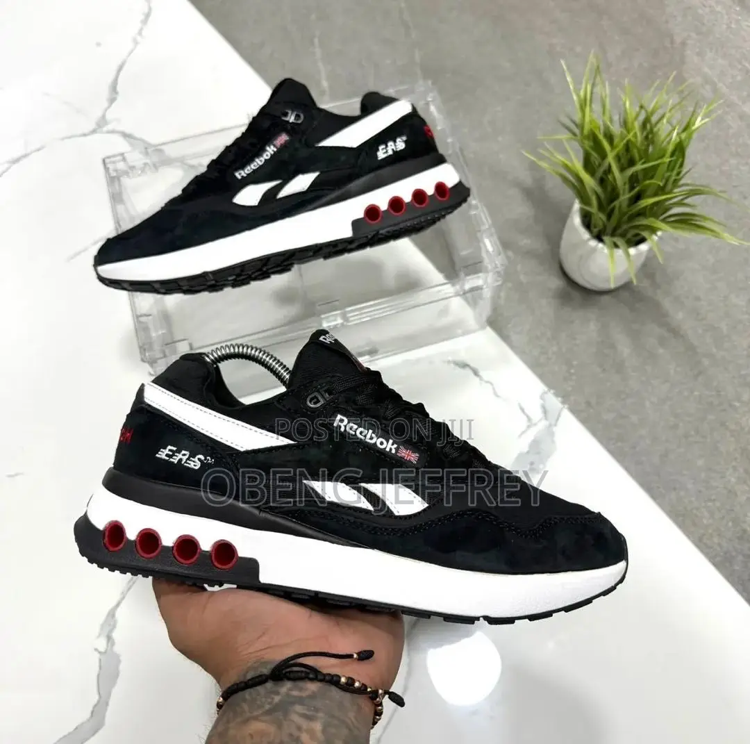 Original Reebok Ers World Black/White Colorway