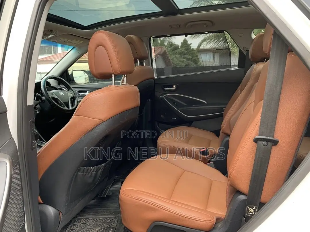 Hyundai Santa Fe Limited 4dr SUV AWD w/Saddle Interior (3.3L 6cyl 6A)
