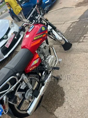 New Royal RY125 2026 Red