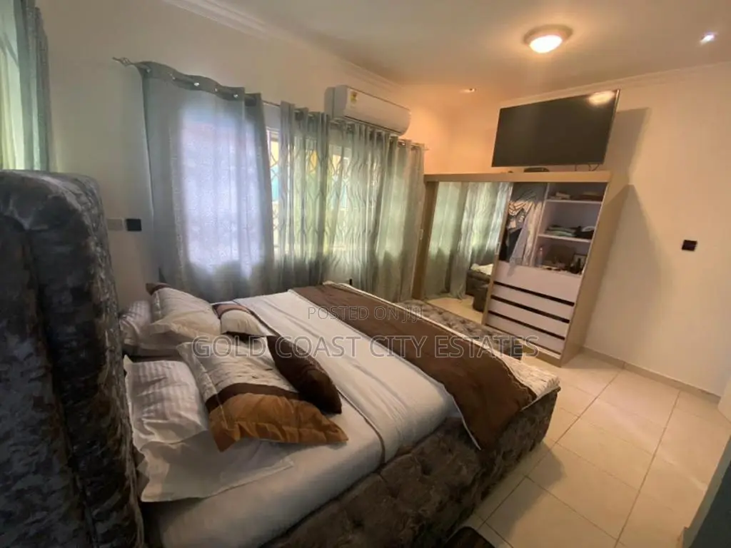 4bdrm House in Kwabenya for sale