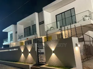 2bdrm Townhouse / Terrace in Lashibi for rent