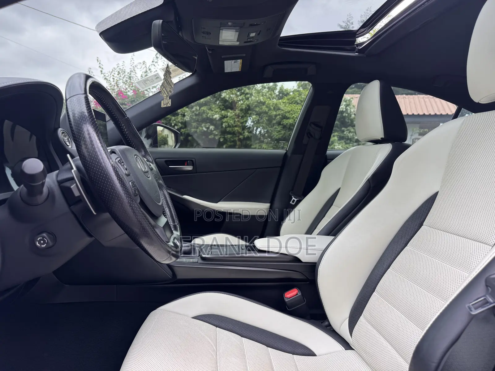 Lexus IS 2022 Black