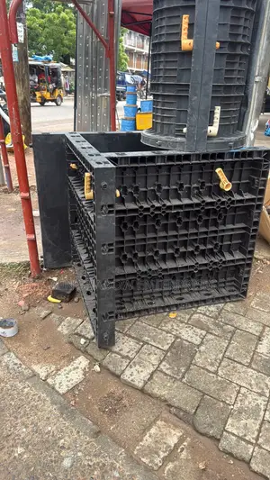 Piller Mould
