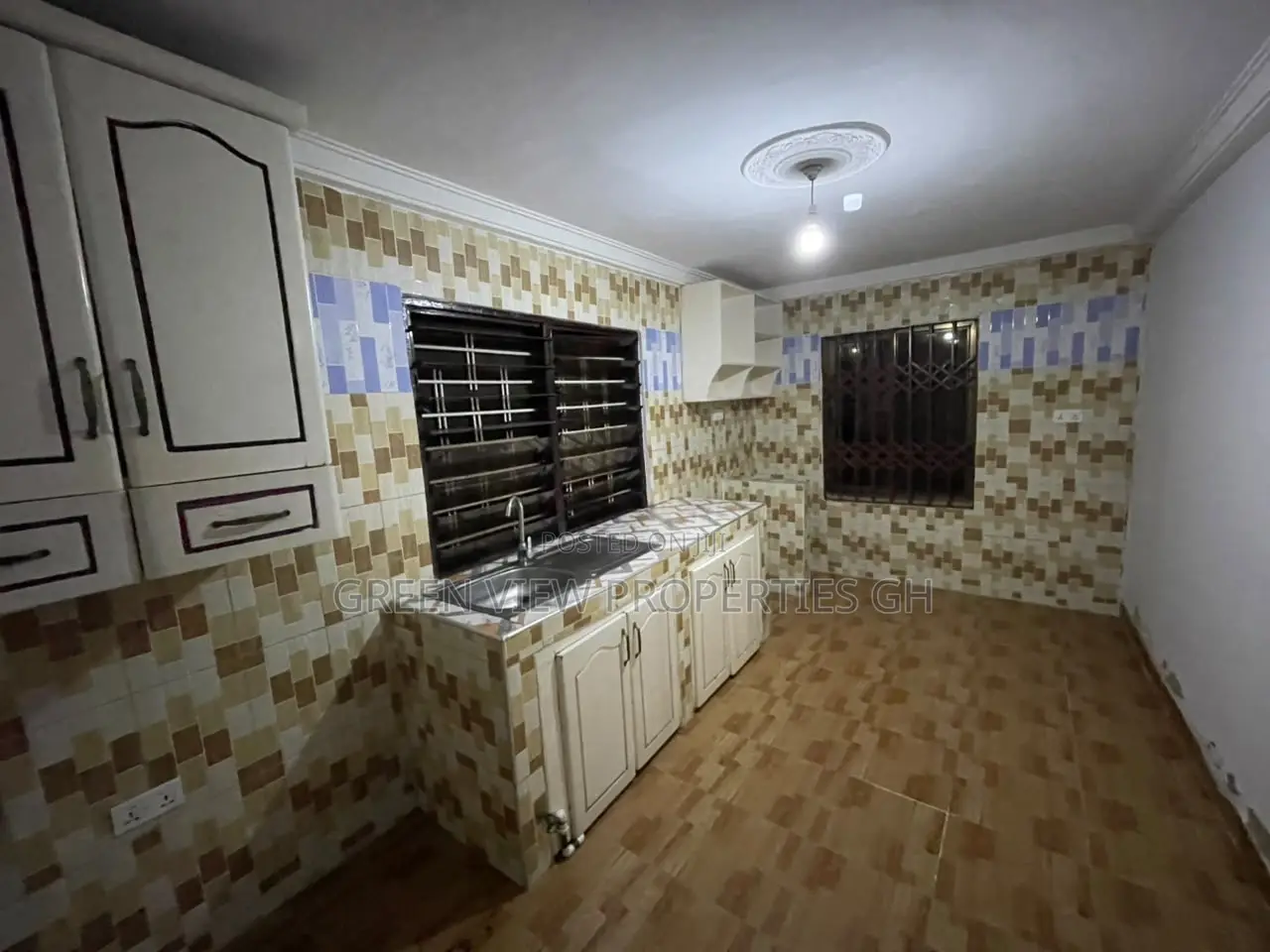 2bdrm Apartment in Awoshie for rent