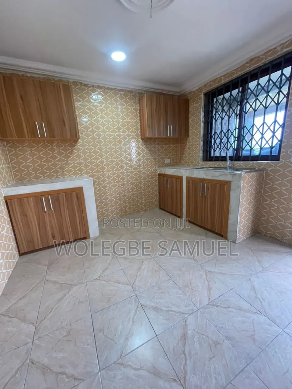 Furnished 2bdrm Apartment in Lashibi, Sakumono for rent
