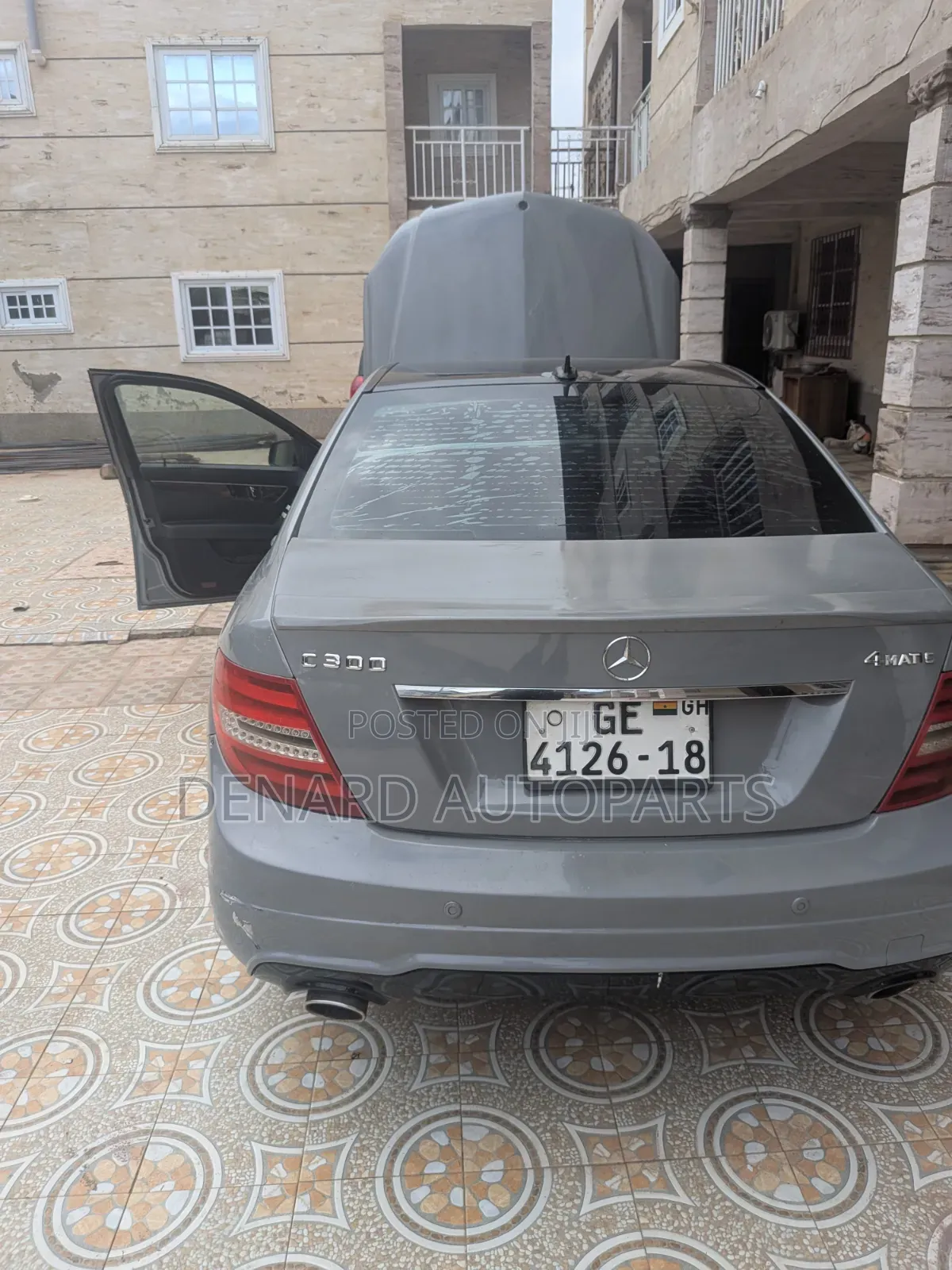 Mercedes-Benz C300 Luxury 4Matic Sedan AWD (3.5L 6cyl 7A) 2013 Ivory
