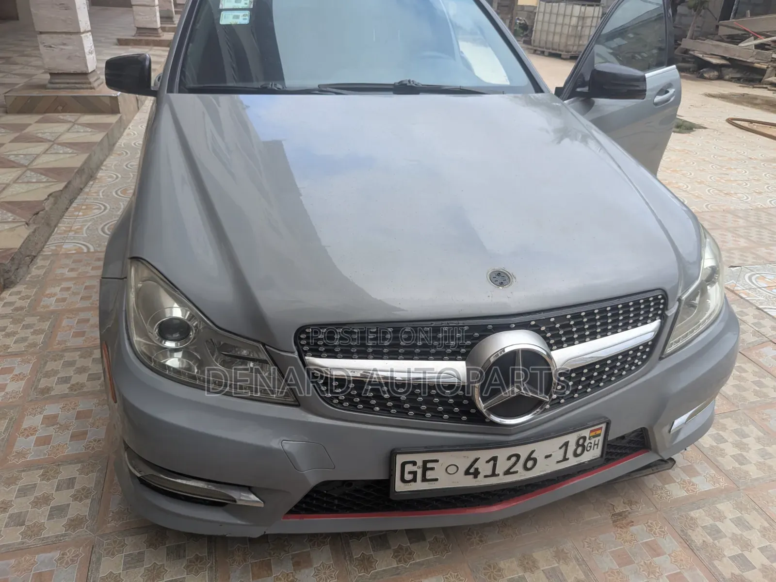 Mercedes-Benz C300 Luxury 4Matic Sedan AWD (3.5L 6cyl 7A) 2013 Ivory